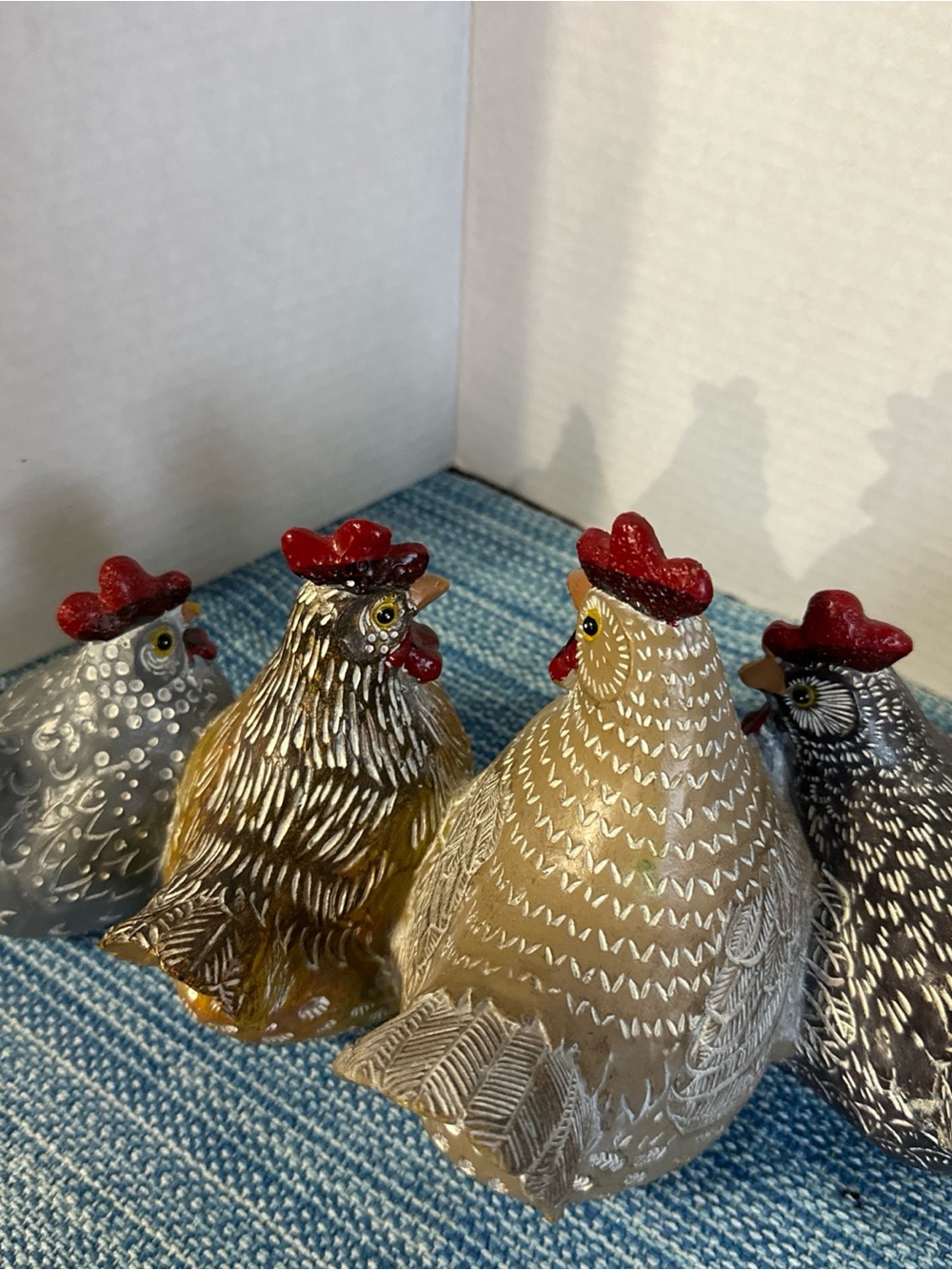 Decorative Wooden Chicken Figurines - Multicolor Set - Picture 6 of 6